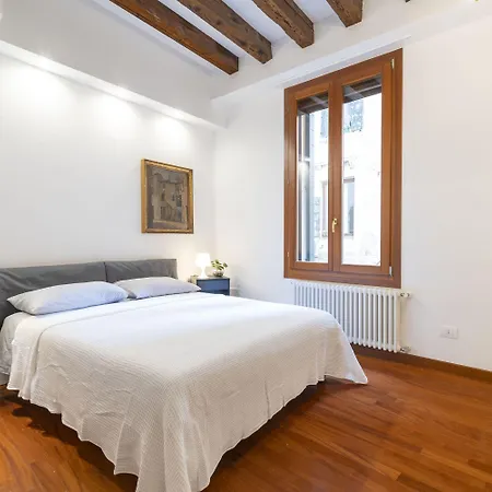 Apartment Ca' Della Commedia - San Marco By Wonderful Italy Venedig