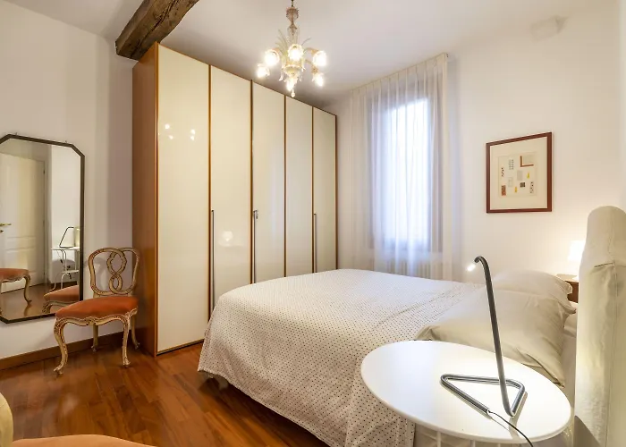 Ca' Della Commedia - San Marco By Wonderful Italy 아파트 베니스